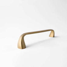 Cargar imagen en el visor de la galería, Twist, Solid Brass Cabinet Pulls