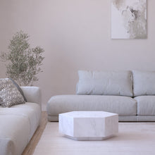 Carregar imagem no visualizador da galeria, Hexagon Carrara Table