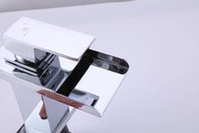 Cargar imagen en el visor de la galería, Chrome waterfall 3 LED light single handle brass bathroom faucet with pop up brass drain