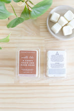 Carregar imagem no visualizador da galeria, A Comfy Chair and Good Book Wax Melt