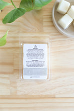 Carregar imagem no visualizador da galeria, A Basket Full of Flowers Wax Melt