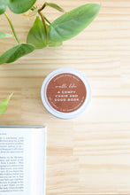 Carregar imagem no visualizador da galeria, A Comfy Chair and Good Book Candle