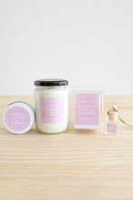 Carregar imagem no visualizador da galeria, A Basket Full of Flowers Wax Melt