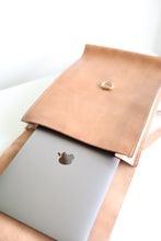 Load image into Gallery viewer, Atlas Backpack