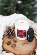 Carregar imagem no visualizador da galeria, "Being Wrapped In A Blanket" Candle