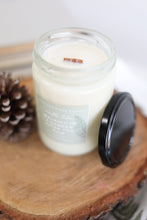 Carregar imagem no visualizador da galeria, "Walking In A Garden After The Rain" Candle