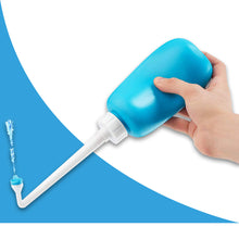 Carregar imagem no visualizador da galeria, BUTT BUDDY Go - Portable Bidet Handheld Water Sprayer Bottle