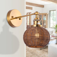 Carregar imagem no visualizador da galeria, 1-Light Traditional Rattan Golden Wall Sconce Light