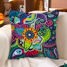 Carregar imagem no visualizador da galeria, Colorful Bohemian Cushion Cover