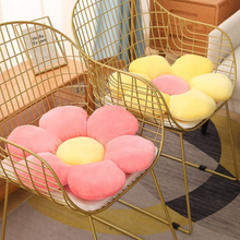 Carregar imagem no visualizador da galeria, Petal Plush Pillows