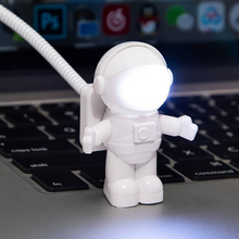 Load image into Gallery viewer, Astronaut Night Light