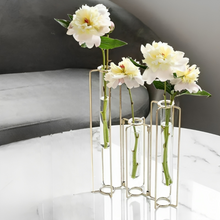Carregar imagem no visualizador da galeria, Metal Tube Flower Vase