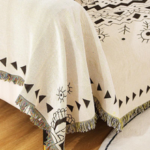 Carregar imagem no visualizador da galeria, Woven Rustic Blanket