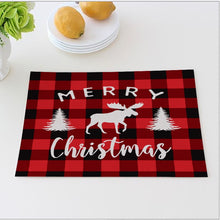 Carregar imagem no visualizador da galeria, Holiday Plaid Dinner Mats