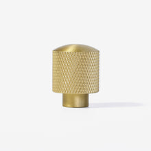 Cargar imagen en el visor de la galería, Molino Solid Brass Knurled Knob
