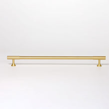 Cargar imagen en el visor de la galería, Sunbeam, Solid Brass Cabinet Pulls