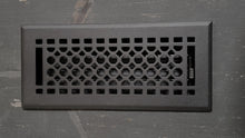 Cargar imagen en el visor de la galería, Cast Iron Honeycomb Vent Covers - Black