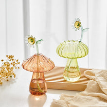 Carregar imagem no visualizador da galeria, Vibrant Mushroom Glass Vases