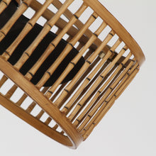 Carregar imagem no visualizador da galeria, 20" Farmhouse DC Motor Flush Mount Reversible Ceiling Fan with LED Lighting and Remote Control