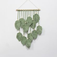Carregar imagem no visualizador da galeria, Leaves Macrame Decor