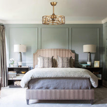 Carregar imagem no visualizador da galeria, 22" Kashmir Modern Glod Reversible Crystal Fandelier Ceiling Fan with Lighting and Remote Control