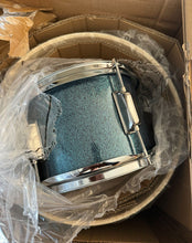 Carregar imagem no visualizador da galeria, Kids Drum Set Eastar 3-Piece for Beginners, 14 inch Drum Kit with Adjustable Throne, Cymbal, Pedal & Two Pairs of Drumsticks, Junior Drum Set with Bass