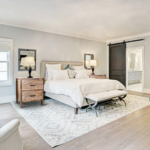 Carregar imagem no visualizador da galeria, Farmhouse Solid Wood Bedroom Nightstand Side Table