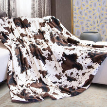Carregar imagem no visualizador da galeria, Cow Print Throw Blanket