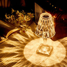 Carregar imagem no visualizador da galeria, LED Crystal Lamp