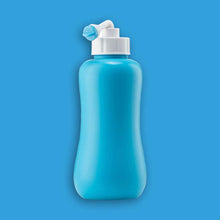 Carregar imagem no visualizador da galeria, BUTT BUDDY Go - Portable Bidet Handheld Water Sprayer Bottle