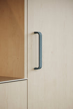Cargar imagen en el visor de la galería, Colorful Retro "Lace" Ribbed Drawer Pulls