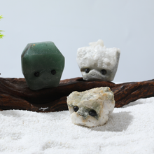 Carregar imagem no visualizador da galeria, Mystery Crystal Buddies