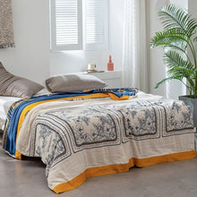 Carregar imagem no visualizador da galeria, Floral Nap Blankets