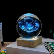 Carregar imagem no visualizador da galeria, Crystal Ball Night Light