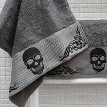 Load image into Gallery viewer, Gothic Skull Embroidery Hand Towel Set
