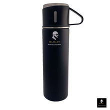 Load image into Gallery viewer, SELZALOT Stainless Steel Vacuum Flask Set, 500ML Gift Set, Black, Thickened Food Grade 304 Stainless Steel, Durable Insulation, Ergonomic Design, with 3 Cups
