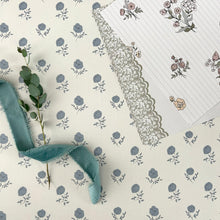 Carregar imagem no visualizador da galeria, Elle Wallpaper by Ali Anni