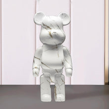 Carregar imagem no visualizador da galeria, Street Art Bear Figurine