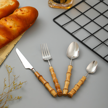 Carregar imagem no visualizador da galeria, Natural Bamboo Flatware Set
