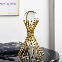 Carregar imagem no visualizador da galeria, Crystal Ball Decor