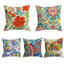 Carregar imagem no visualizador da galeria, Accent Picturesque Cushion Covers