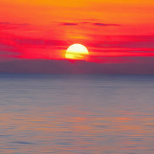 Carregar imagem no visualizador da galeria, Red Sky Sunset over Beach Wall Mural Decal Sticker #6005