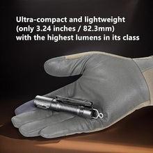 Load image into Gallery viewer, E3R Nova- 820 Lumen Rechargeable Flashlight