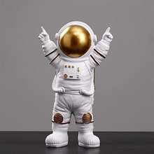 Carregar imagem no visualizador da galeria, Spaceman Figurines