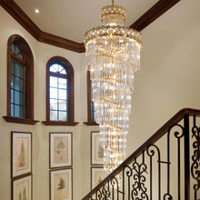 Carregar imagem no visualizador da galeria, Luxurious Luster Chandelier