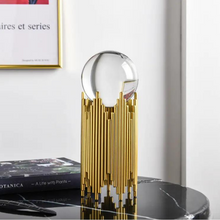 Carregar imagem no visualizador da galeria, Crystal Ball Decor