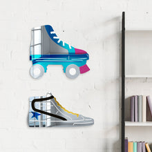 Carregar imagem no visualizador da galeria, Vintage Roller Skates