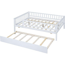 Carregar imagem no visualizador da galeria, Full Size Wood Daybed with Trundle and Fence Guardrails, White