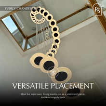 Carregar imagem no visualizador da galeria, Everly Chandelier