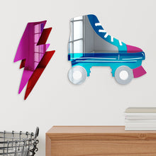 Carregar imagem no visualizador da galeria, Vintage Roller Skates